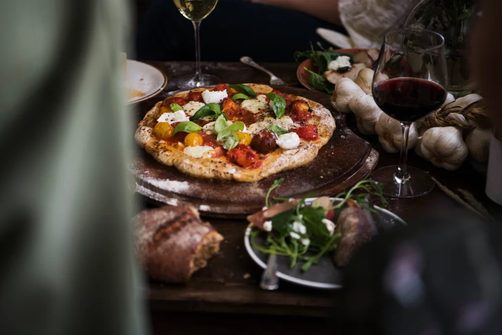 Pizza Napoletana vs Otras Pizzas Italianas: Lo Que Debes Saber